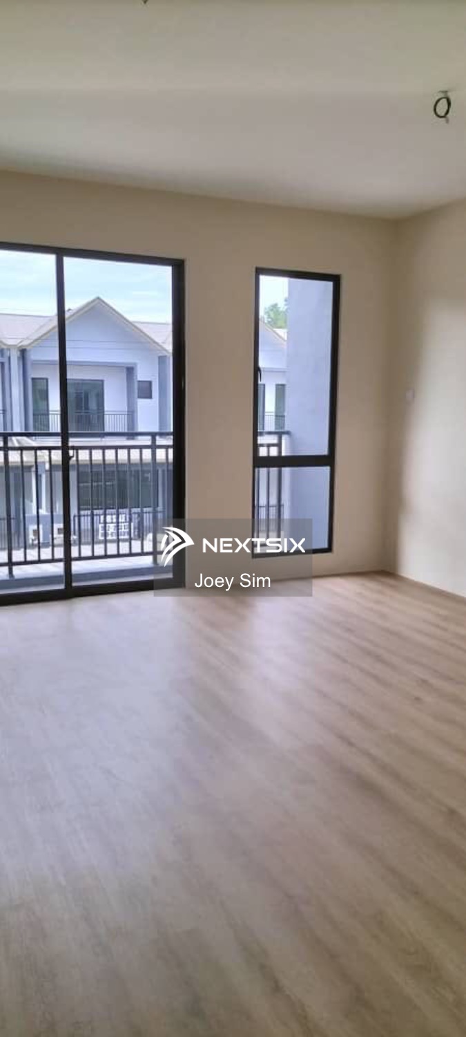 2-sty Terrace/Link House For Sale in Kuching Sarawak - Image 12