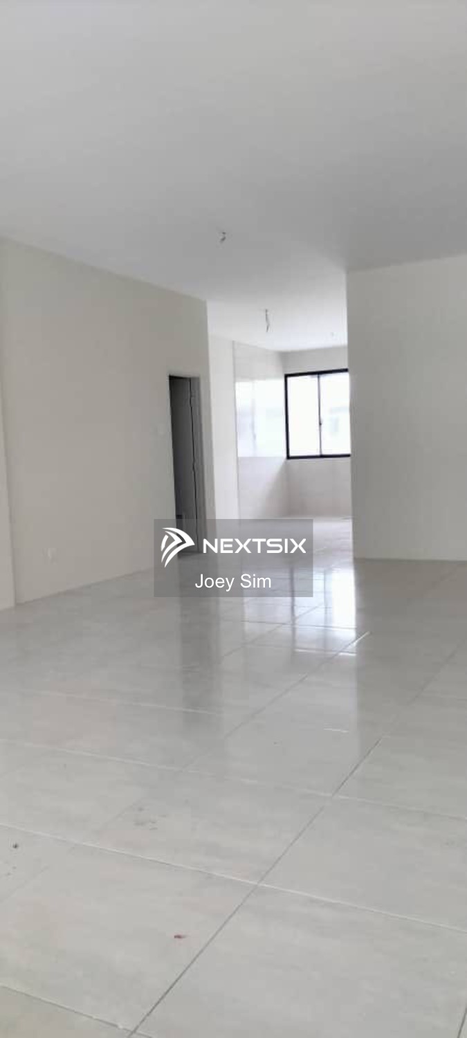 2-sty Terrace/Link House For Sale in Kuching Sarawak - Image 5
