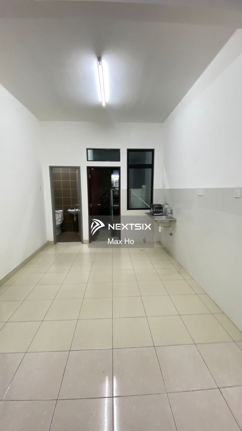 2-sty Terrace/Link House For Sale in Johor Bahru Johor - Image 6