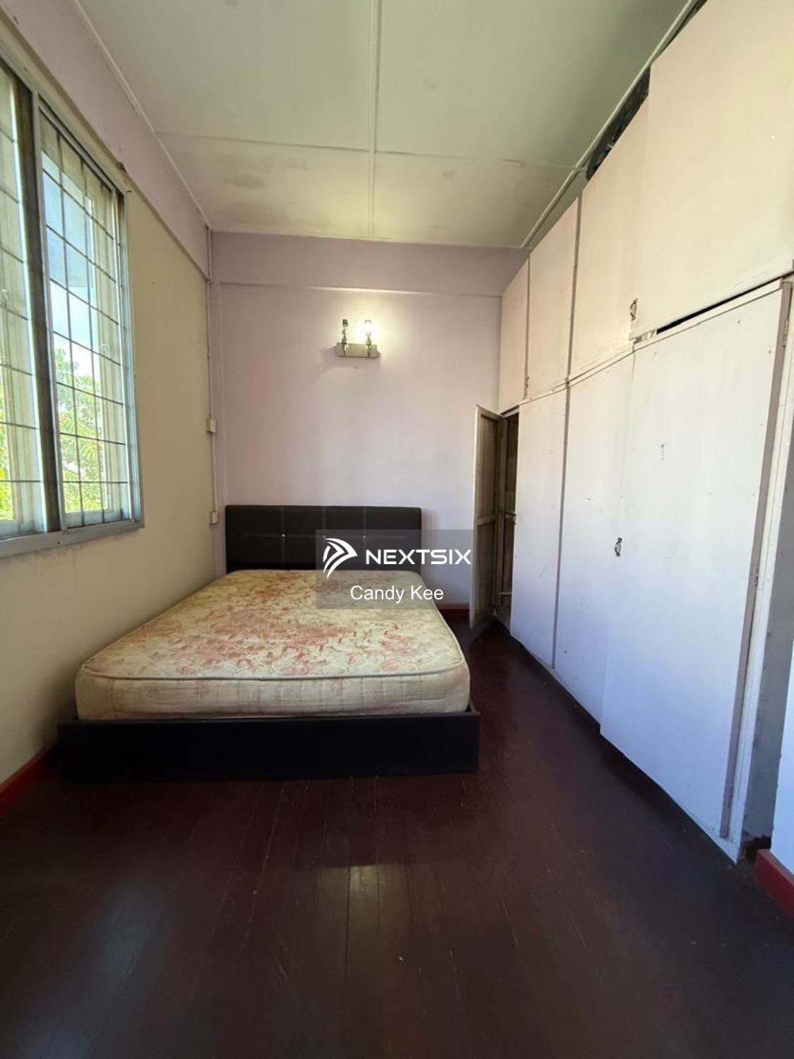 Semi-detached House For Sale in Kuching Sarawak - Image 9