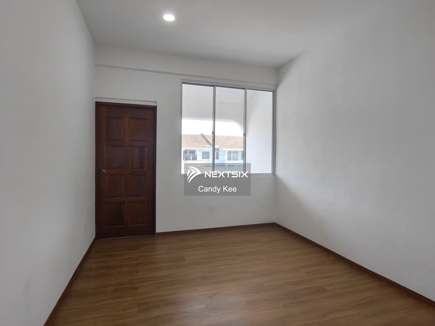 2-sty Terrace/Link House For Sale in Kuching Sarawak - Image 2
