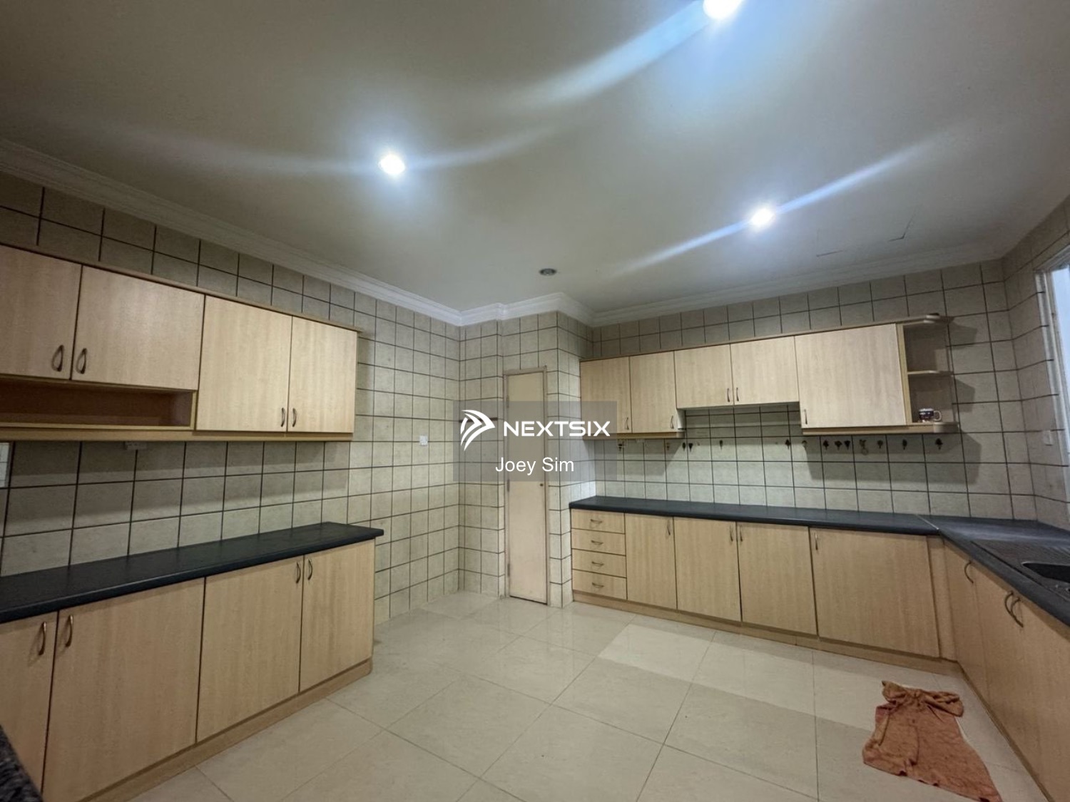 Condominium For Sale in Kuching Sarawak - Image 10