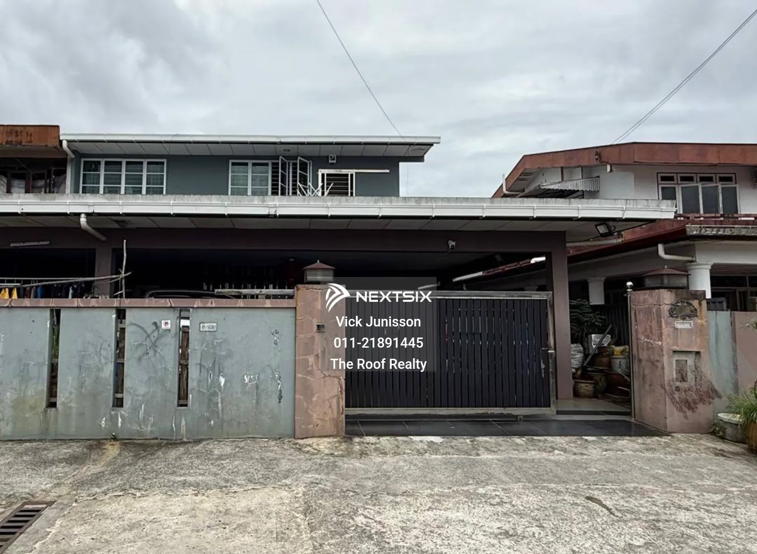 Semi-detached House For Sale in Kuching Sarawak
