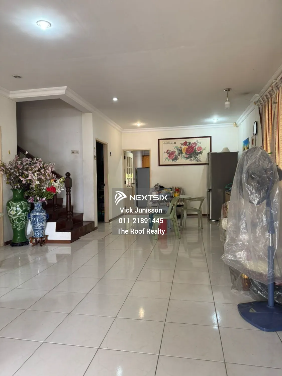 Semi-detached House For Sale in Kuching Sarawak - Image 11