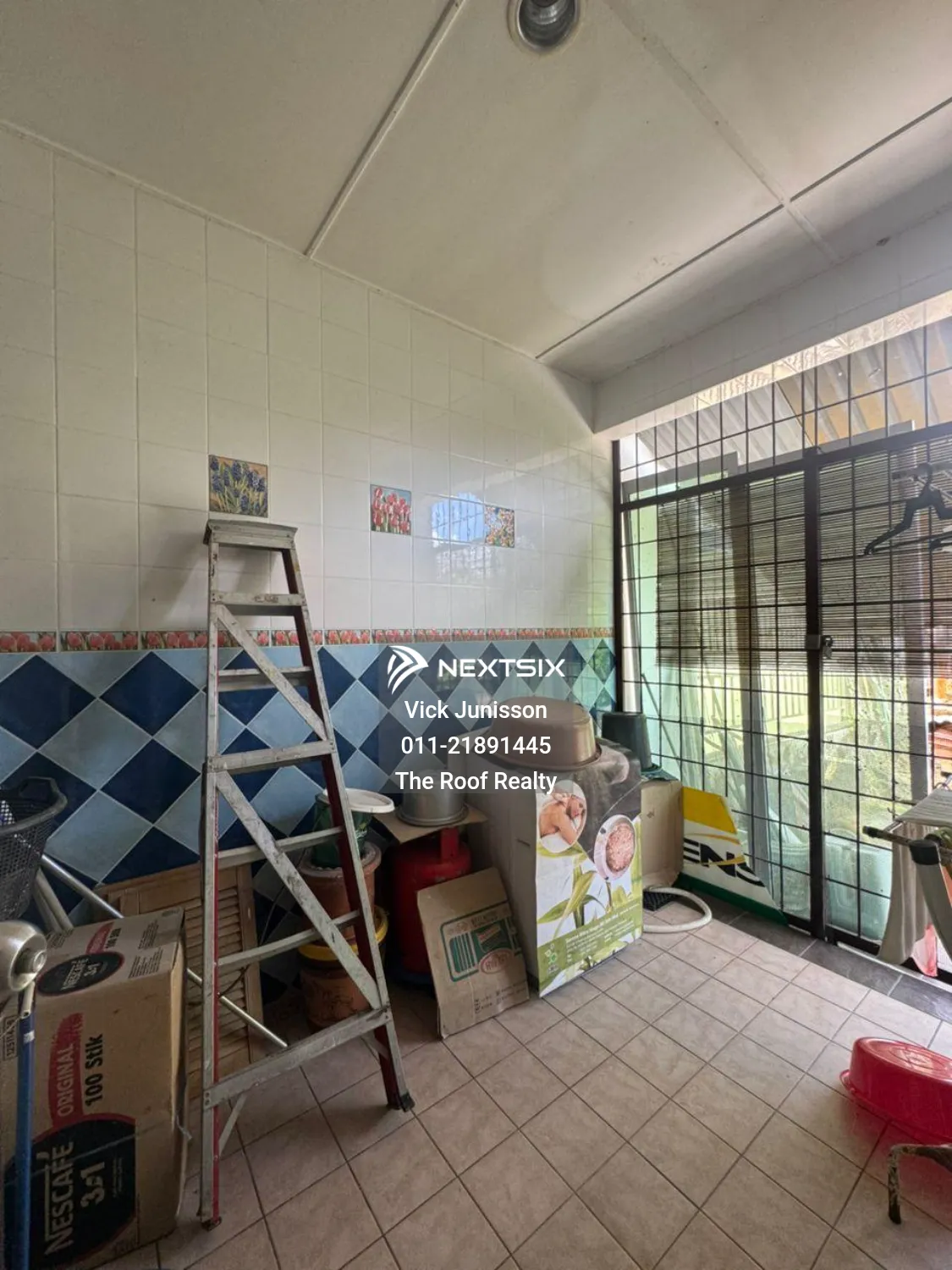 Semi-detached House For Sale in Kuching Sarawak - Image 9