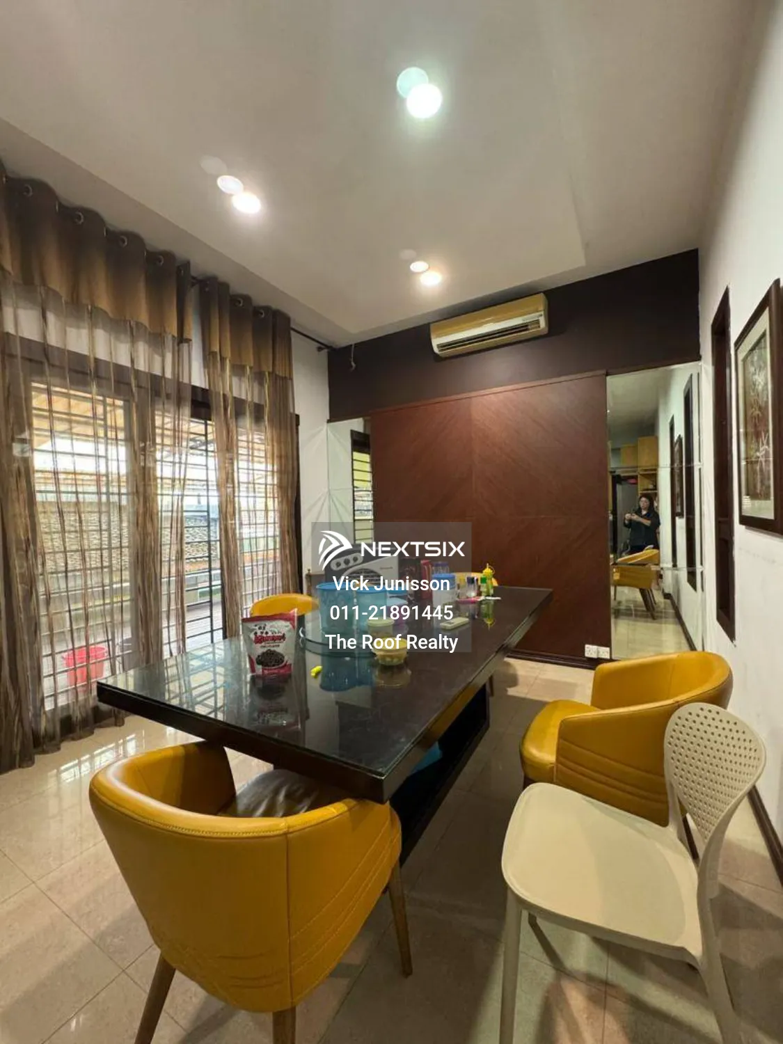 Semi-detached House For Sale in Kuching Sarawak - Image 12