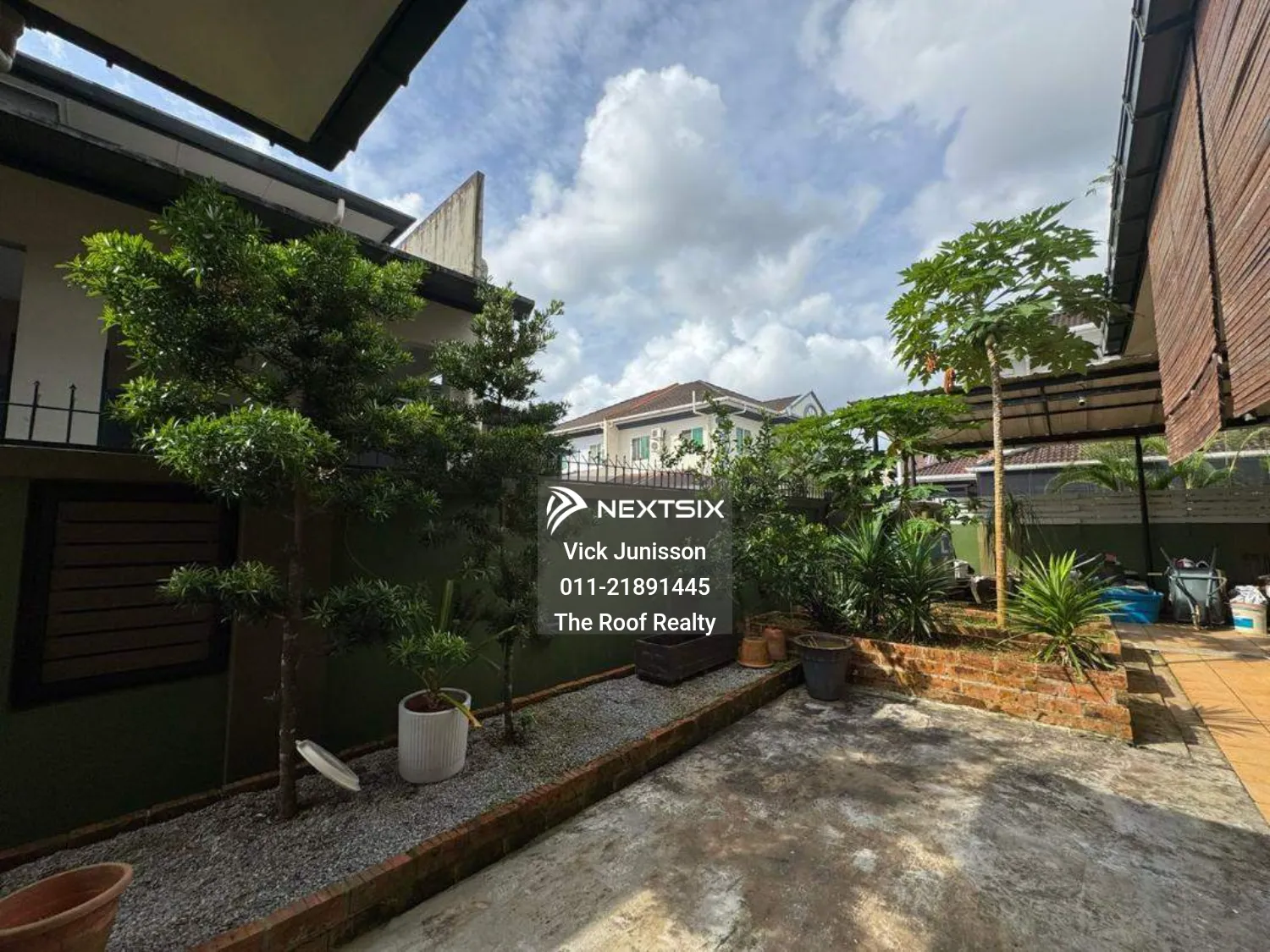 Semi-detached House For Sale in Kuching Sarawak - Image 7