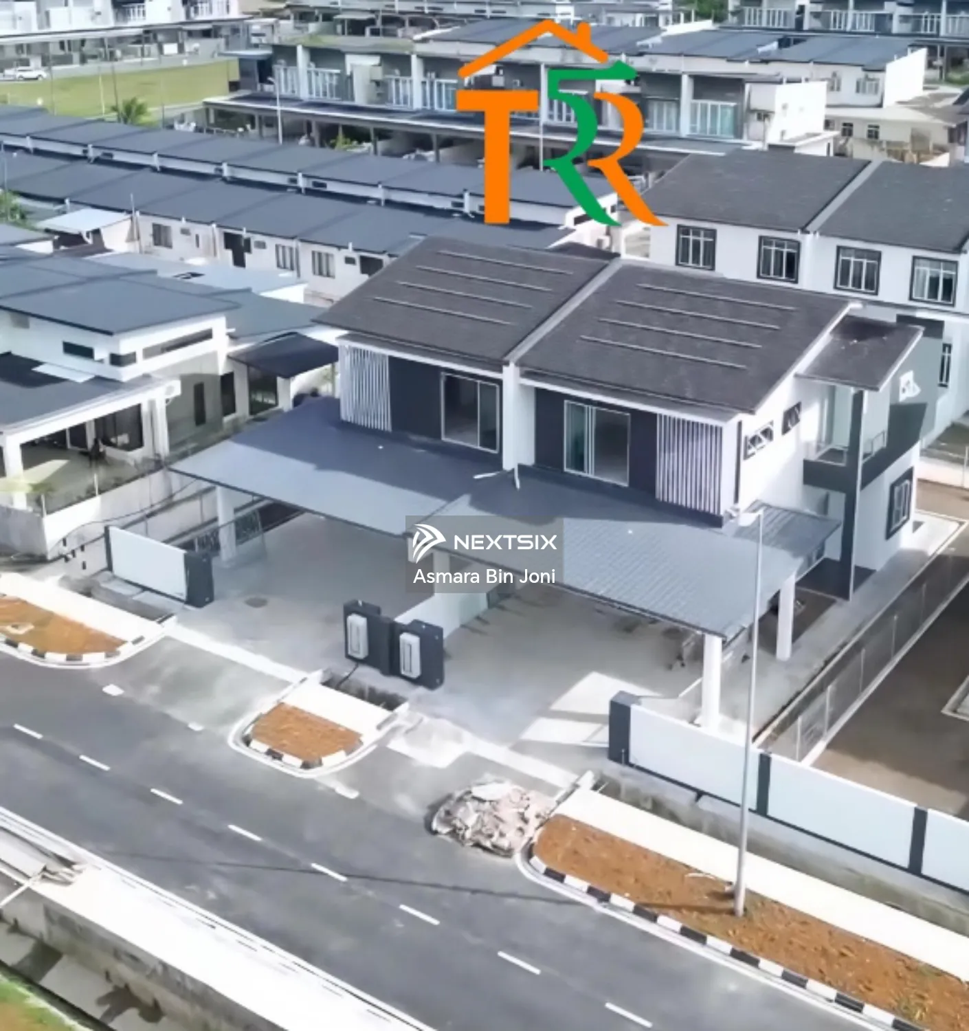 Semi-detached House For Sale in Kuching Sarawak