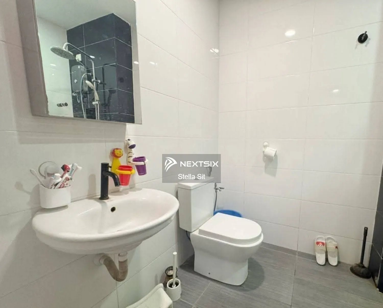 Semi-detached House For Sale in Aman Perdana Selangor - Image 11