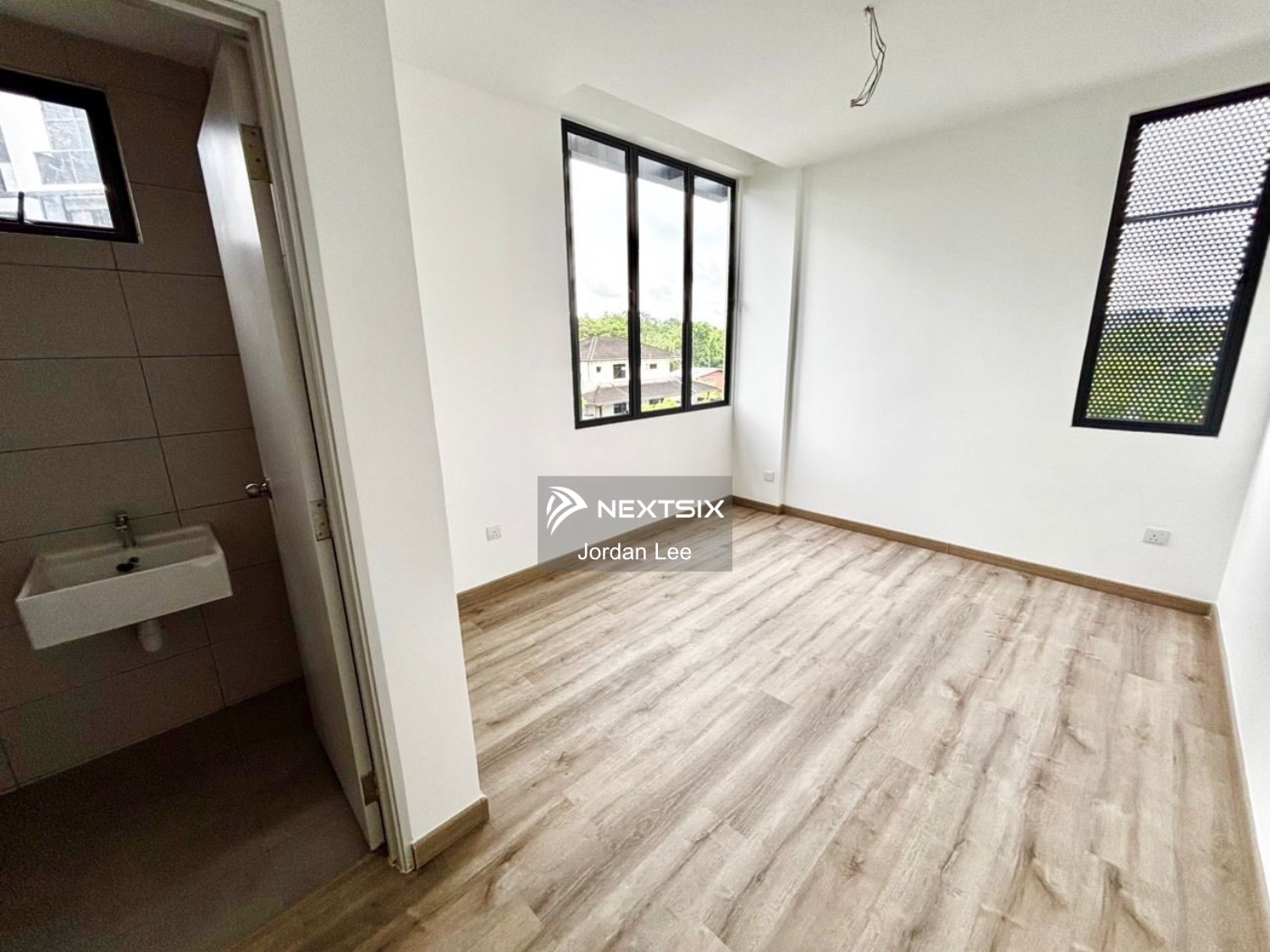 Serviced Residence For Sale in Kuching Sarawak - Image 7