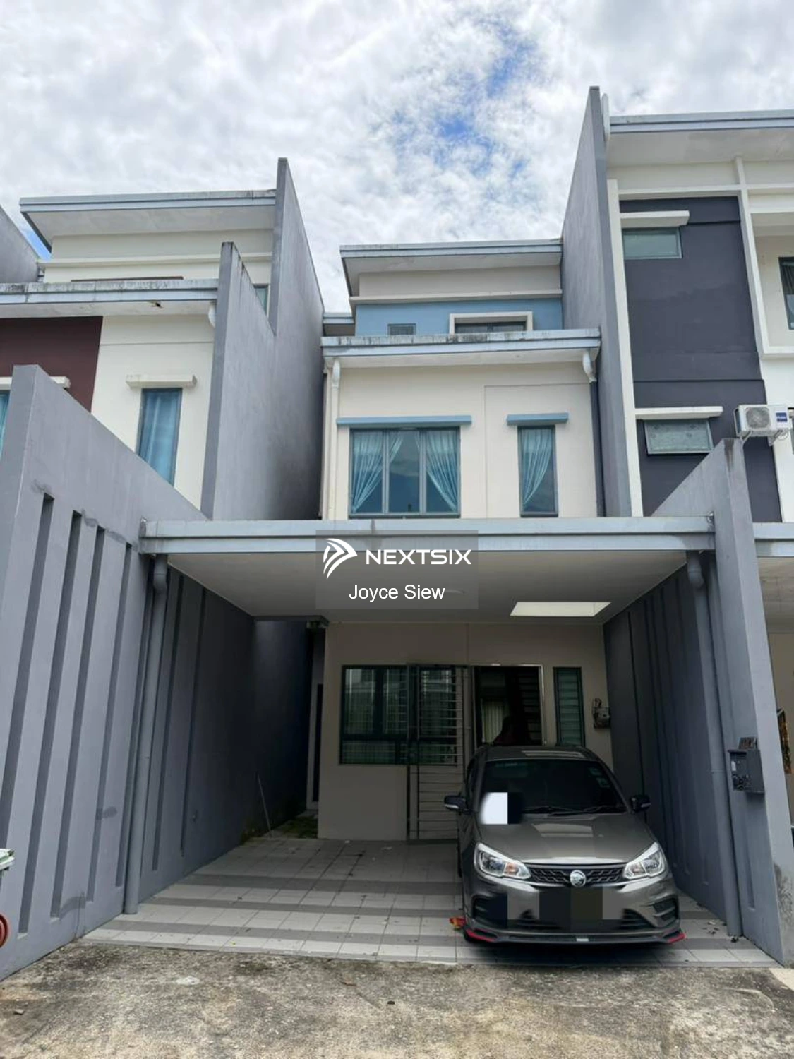 3-sty Terrace/Link House For Sale in Kota Samarahan Sarawak