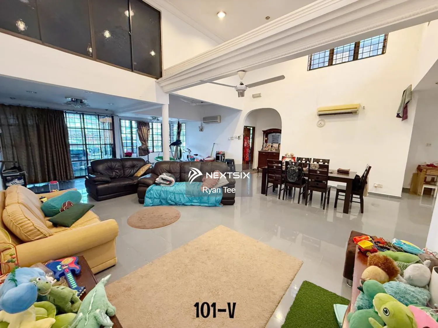 Semi-detached House For Sale in Klang Selangor - Image 5