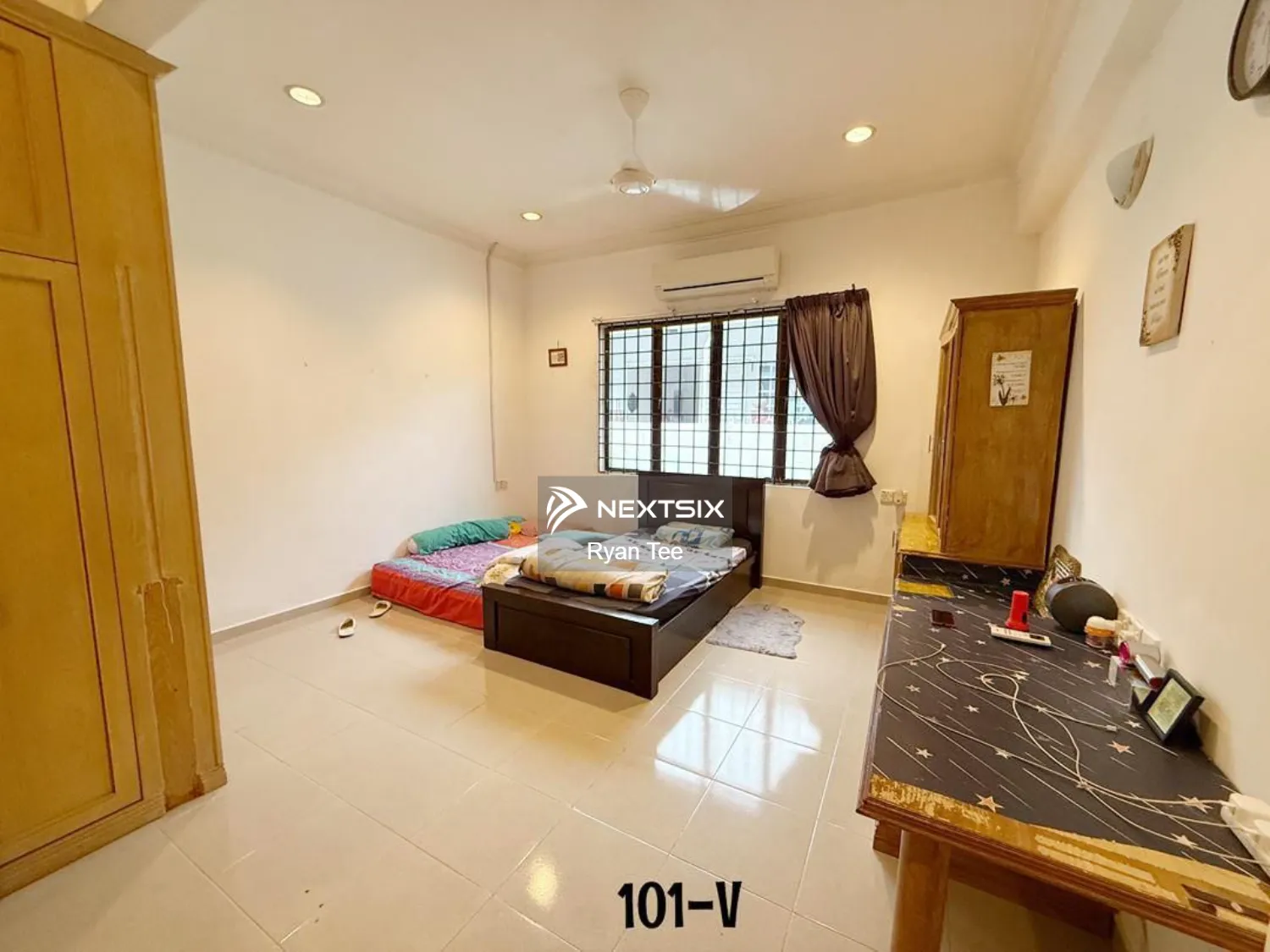 Semi-detached House For Sale in Klang Selangor - Image 6