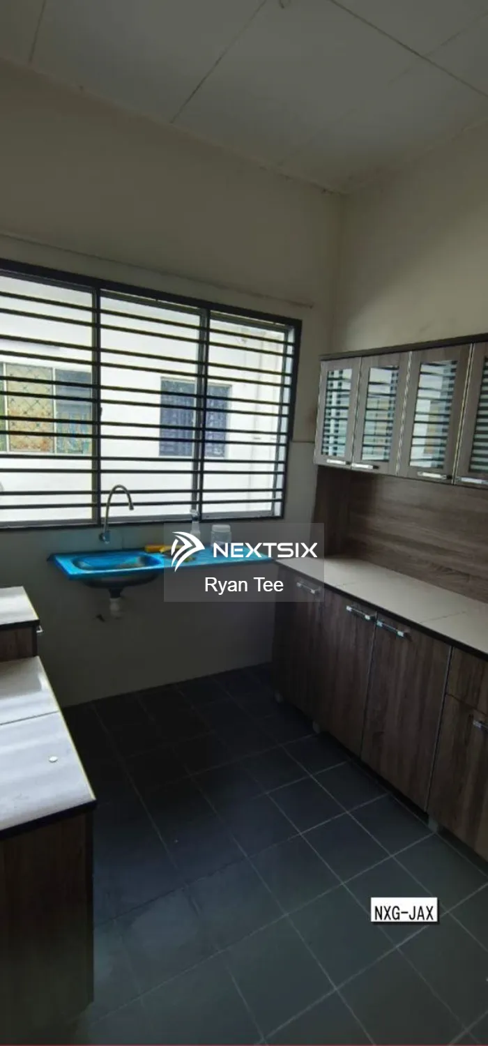 1-sty Terrace/Link House For Rent in Klang Selangor - Image 6