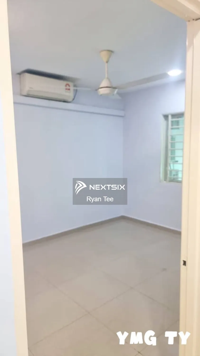 1-sty Terrace/Link House For Sale in Klang Selangor - Image 2