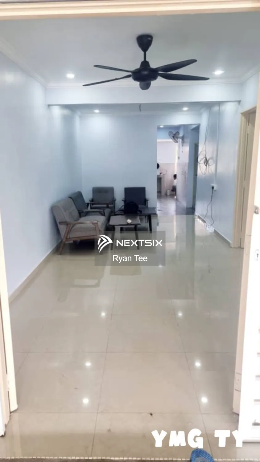 1-sty Terrace/Link House For Sale in Klang Selangor - Image 3