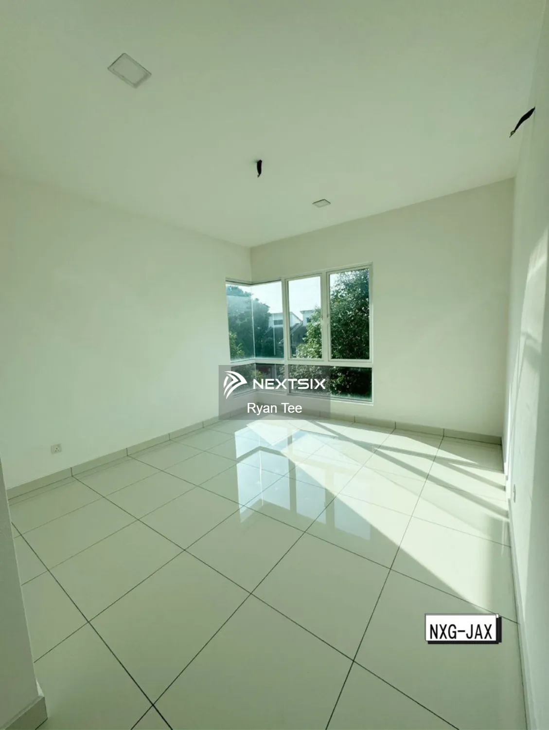 3 Storey Semi-detached Homes For Sale in Ambang Botanic Selangor - Image 6