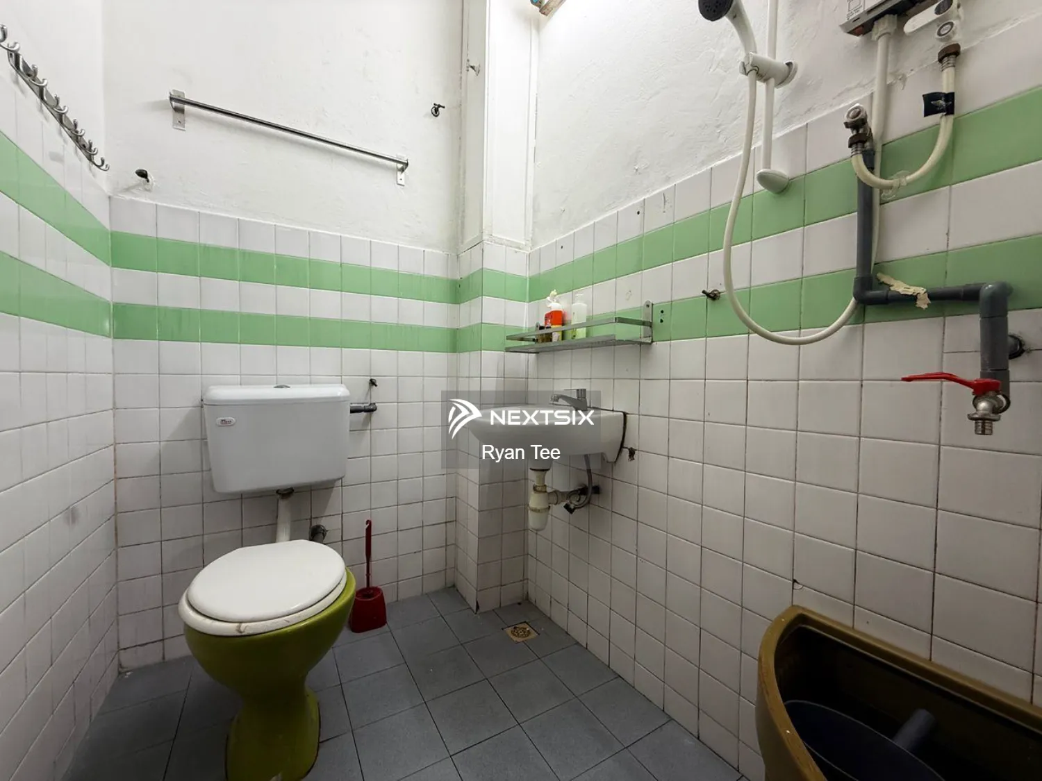 2-sty Terrace/Link House For Sale in Klang Selangor - Image 9