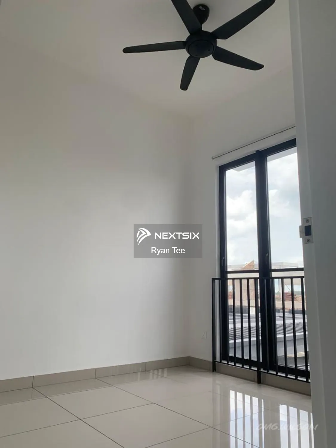 Townhouse For Sale in Klang Selangor - Image 6