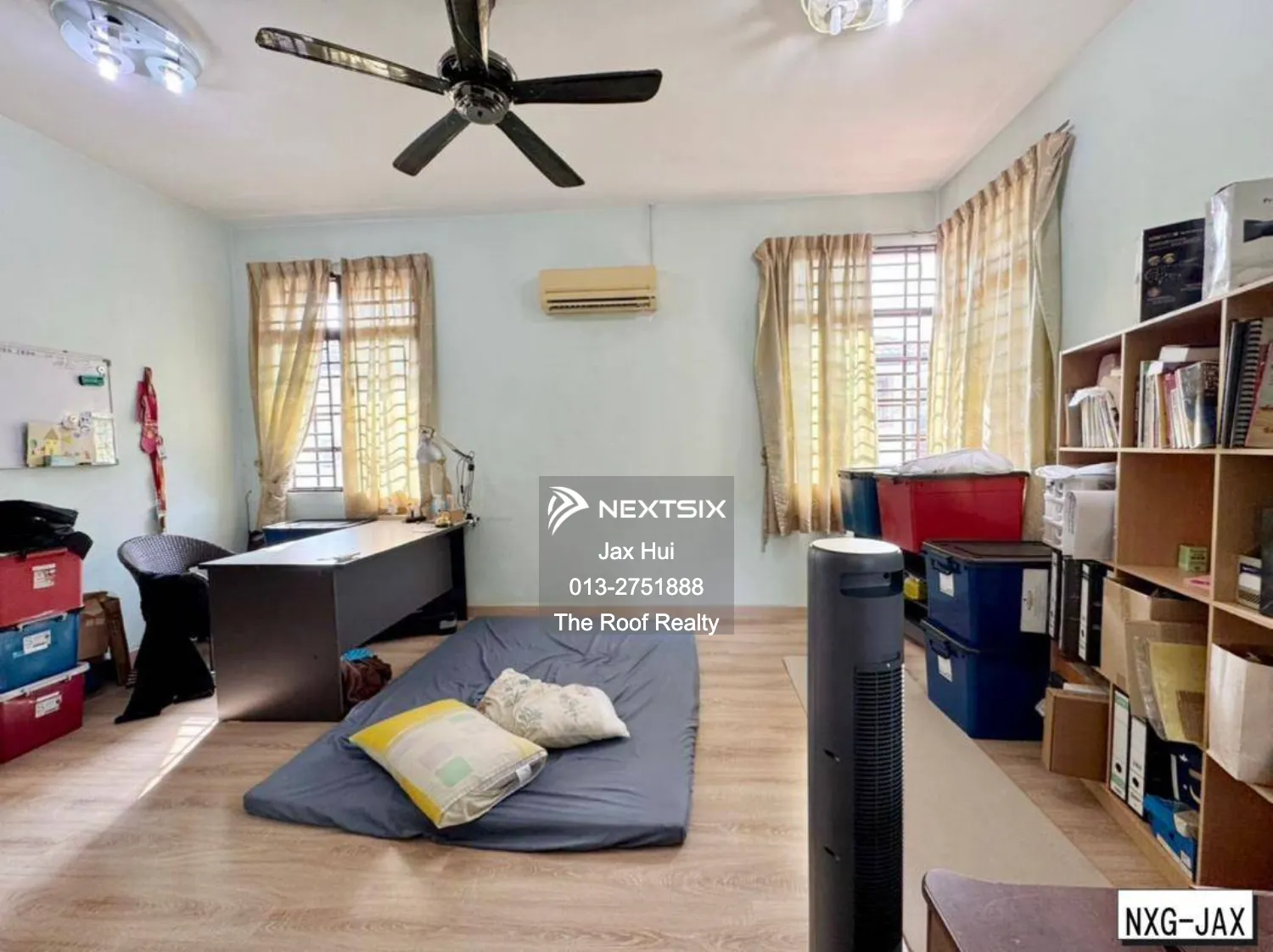 Semi-detached House For Sale in Bandar Bukit Tinggi Selangor - Image 9