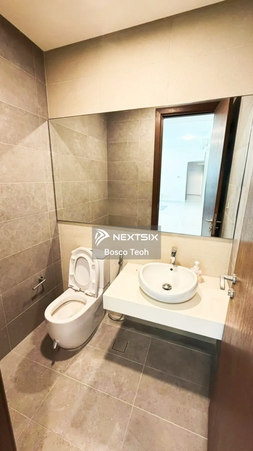 Condominium For Rent in Tanjung Bungah Penang - Image 10