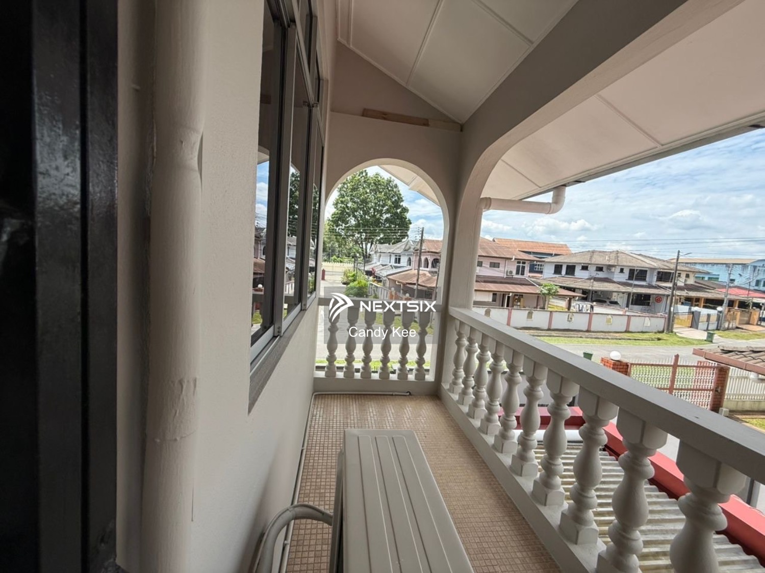 Semi-detached House For Sale in Kuching Sarawak - Image 5