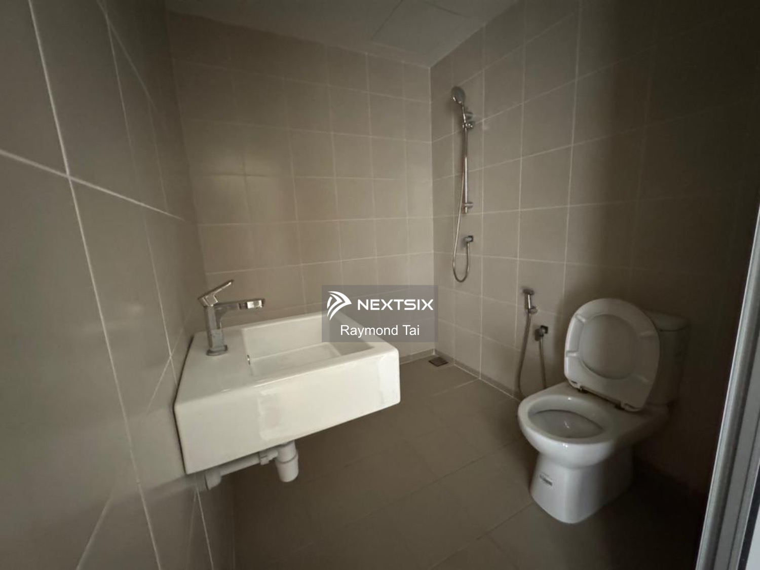Serviced Residence For Sale in Shah Alam Selangor - Image 10