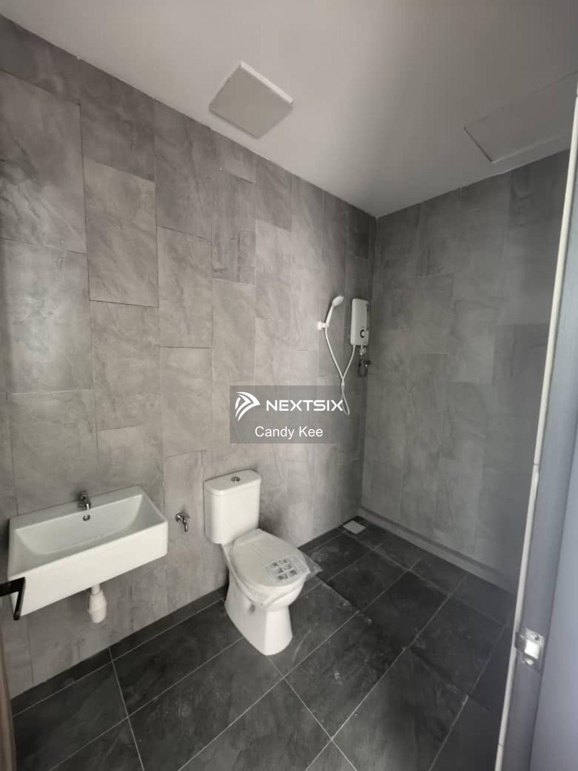 Apartment For Sale in Kuching Sarawak - Image 6