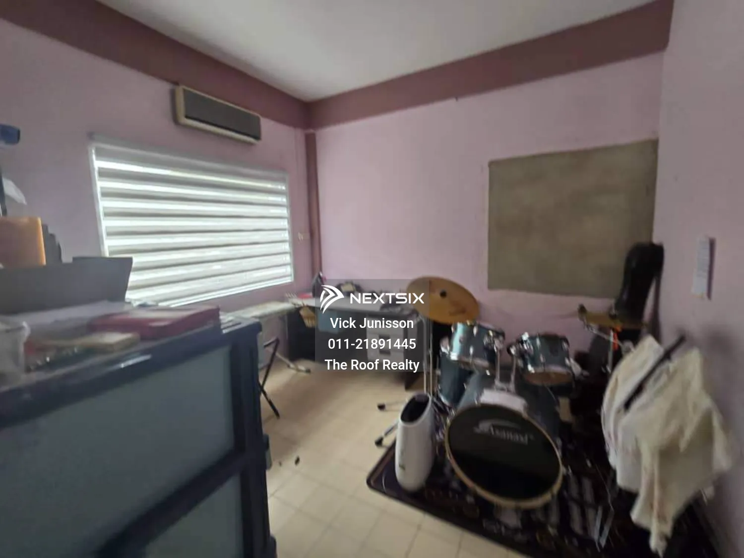 Semi-detached House For Sale in Kuching Sarawak - Image 6