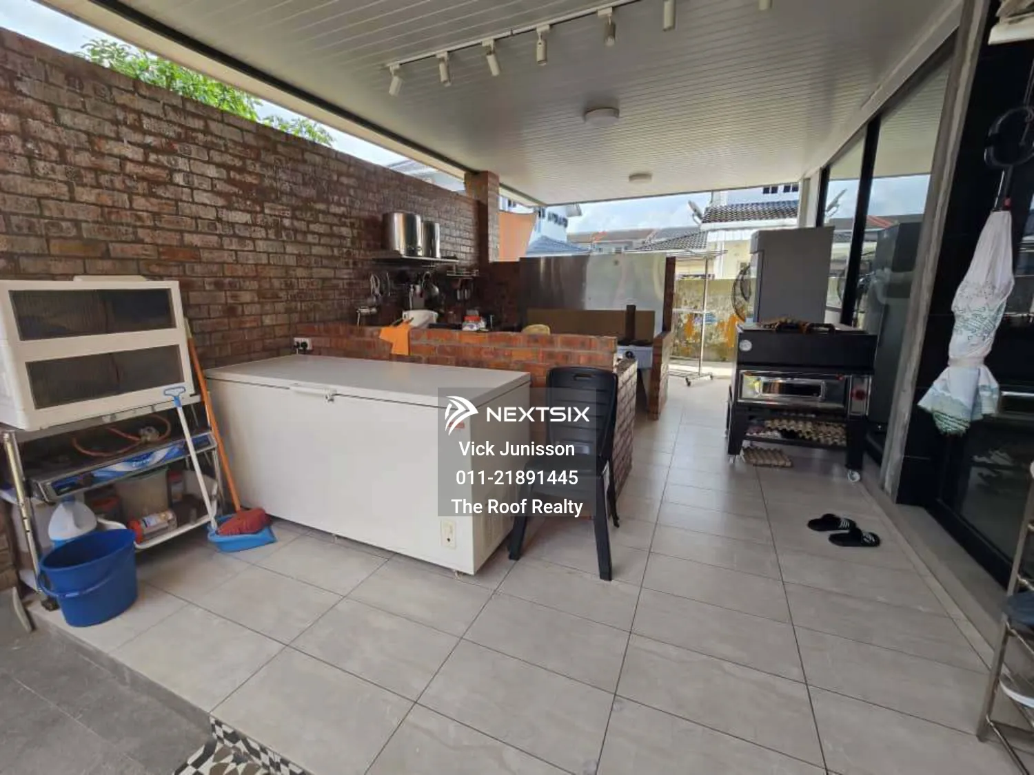 Semi-detached House For Sale in Kuching Sarawak - Image 7