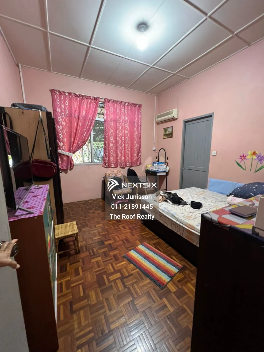 Semi-detached House For Sale in Kuching Sarawak - Image 8