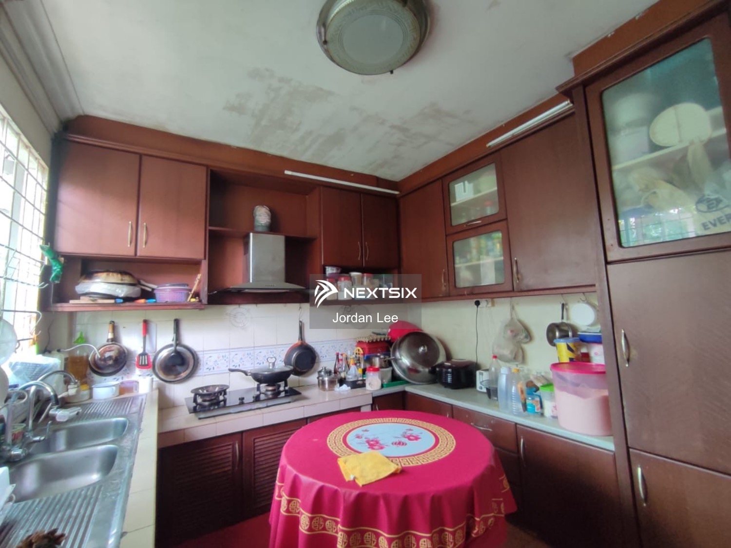 Bungalow For Sale in Kuching Sarawak - Image 7