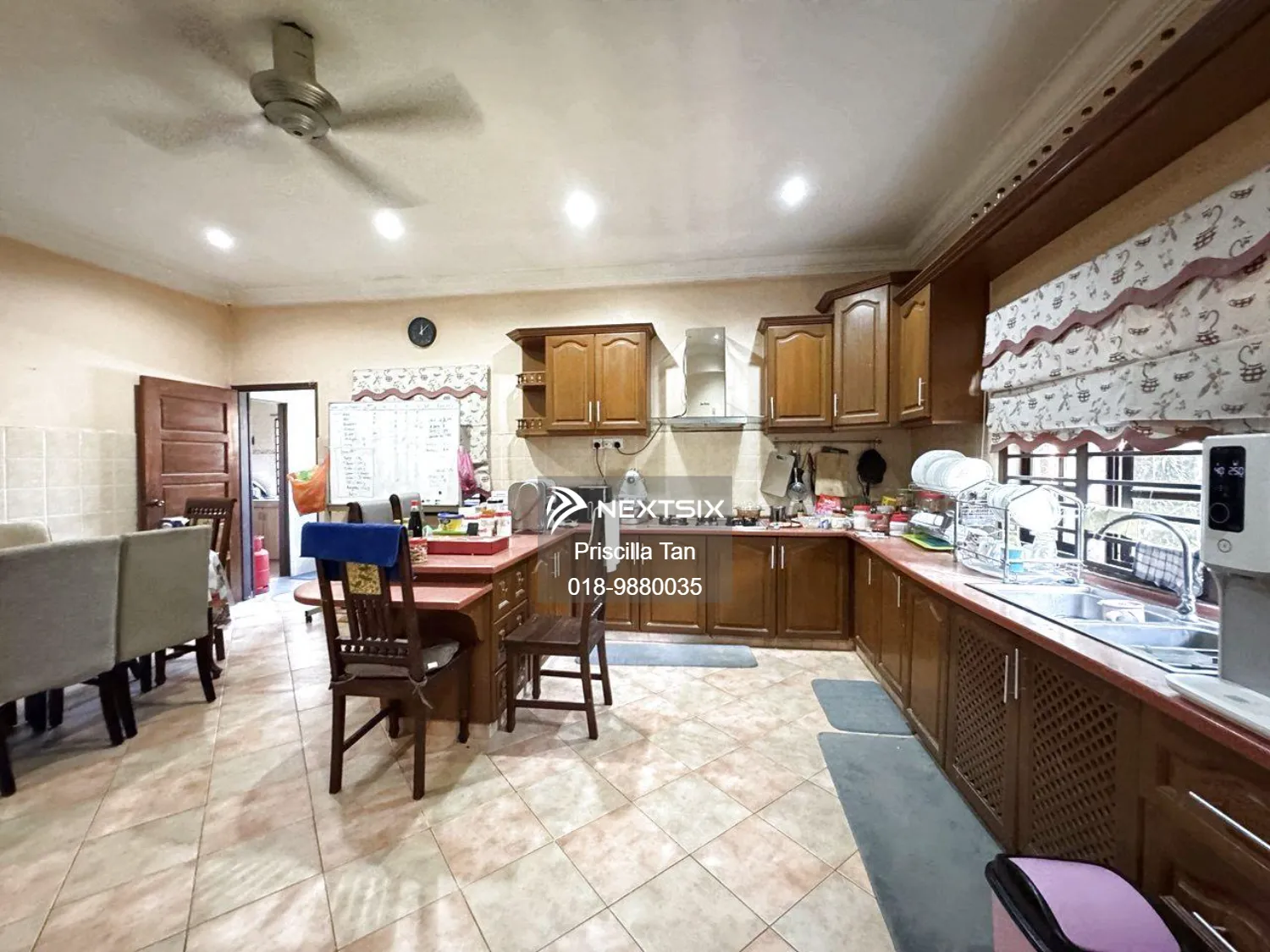 Bungalow For Sale in Petaling Jaya Selangor - Image 6