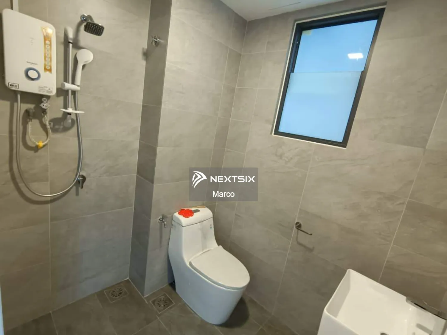 Serviced Residence For Rent in Setia Alam Selangor - Image 10