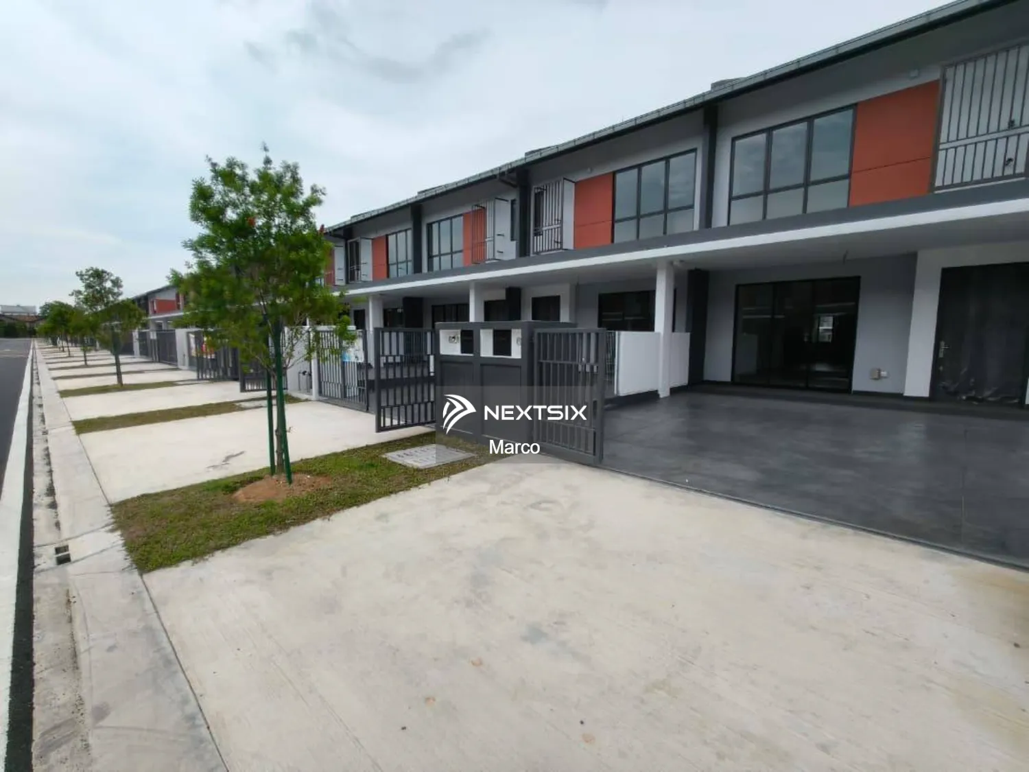 2-sty Terrace/Link House For Sale in Bandar Bukit Raja Selangor - Image 4