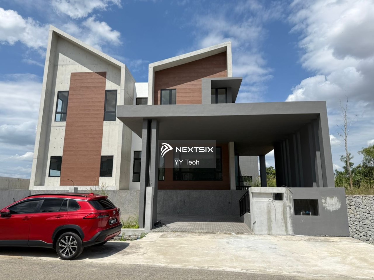 Bungalow For Sale in Ayer Keroh Melaka