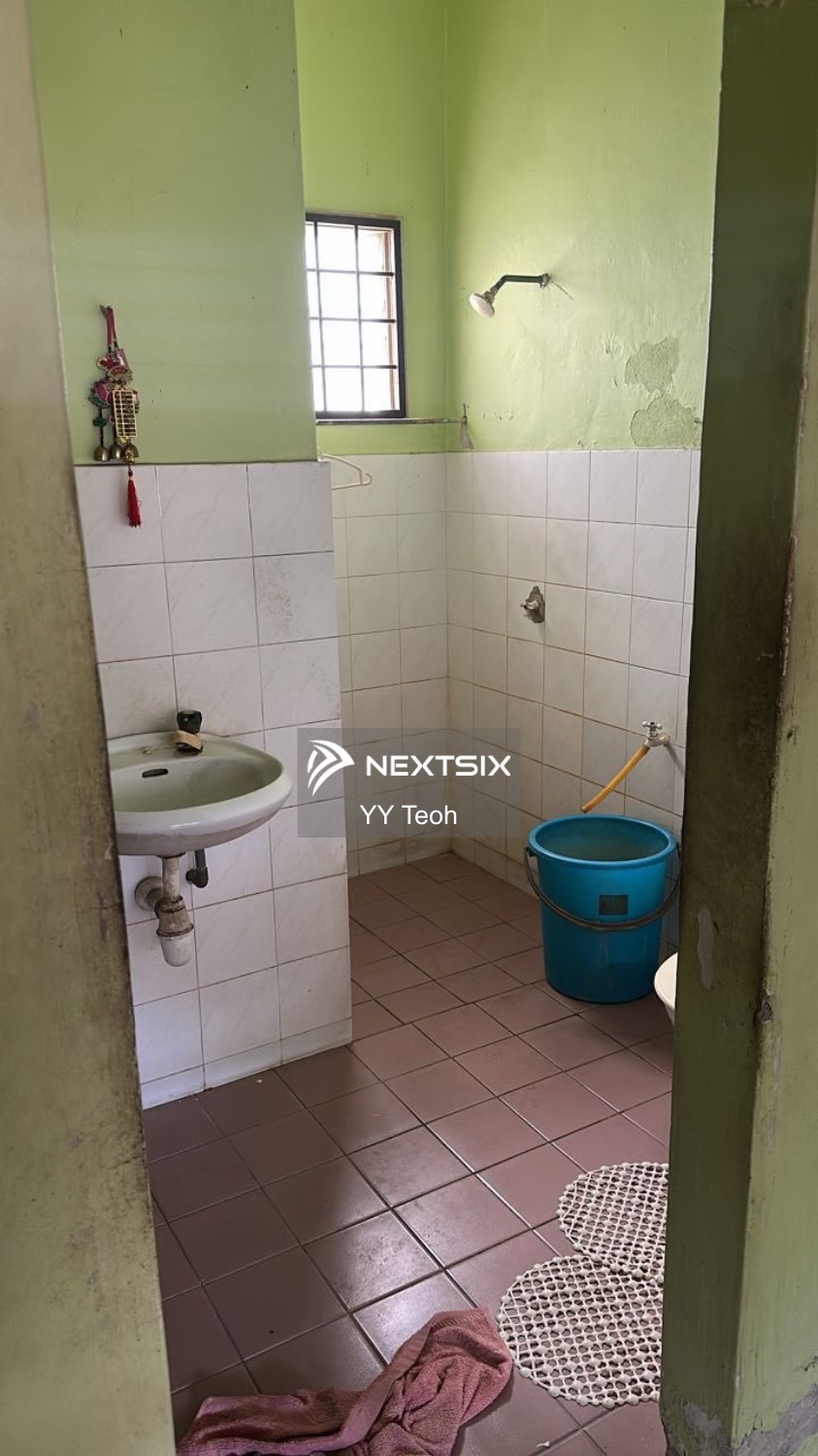 1-sty Terrace/Link House For Sale in Batu Berendam Melaka