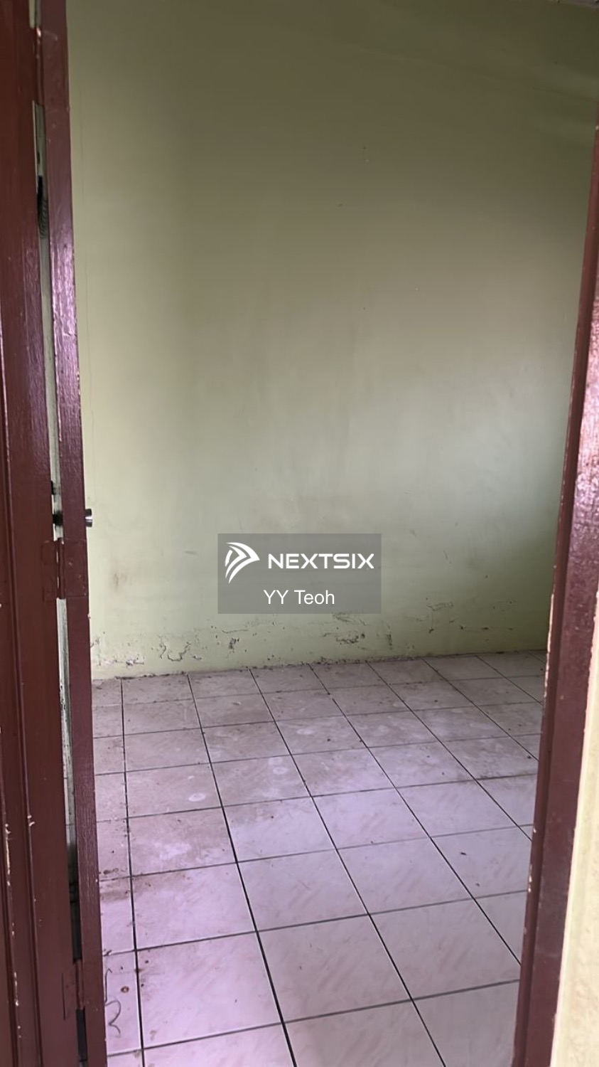 1-sty Terrace/Link House For Sale in Batu Berendam Melaka - Image 5