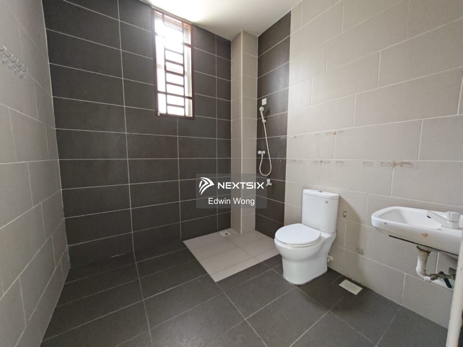 2-sty Terrace/Link House For Sale in Batu Pahat Johor - Image 6