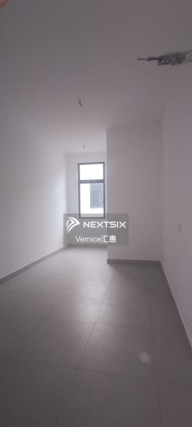 2-sty Terrace/Link House For Sale in Johor Bahru Johor - Image 10