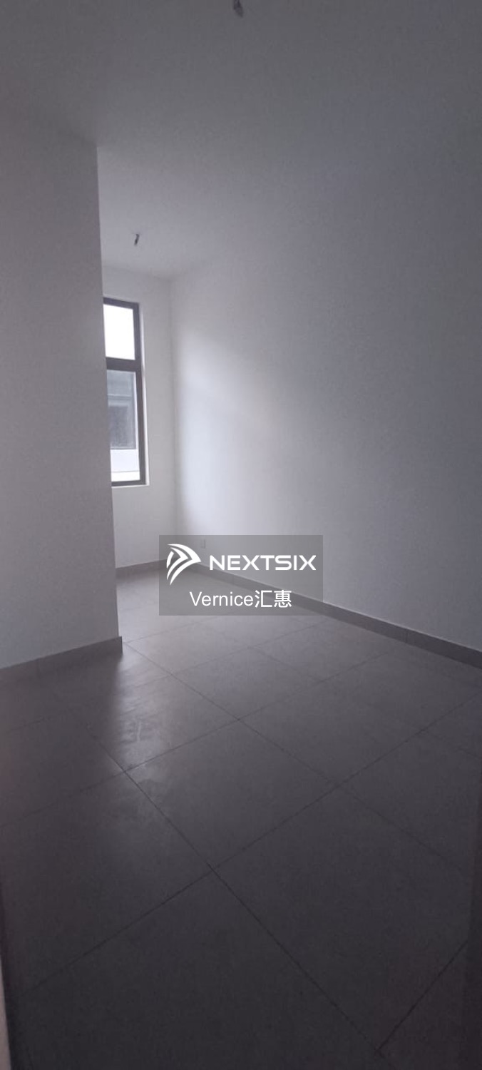 2-sty Terrace/Link House For Sale in Johor Bahru Johor - Image 6
