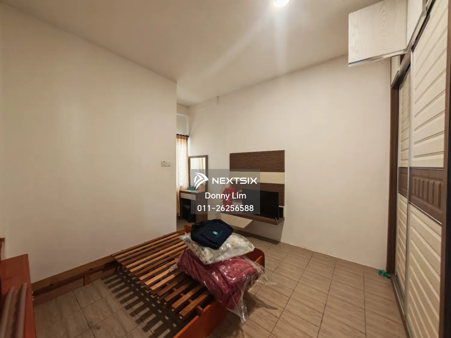 1-sty Terrace/Link House For Sale in Kota Samarahan Sarawak - Image 12
