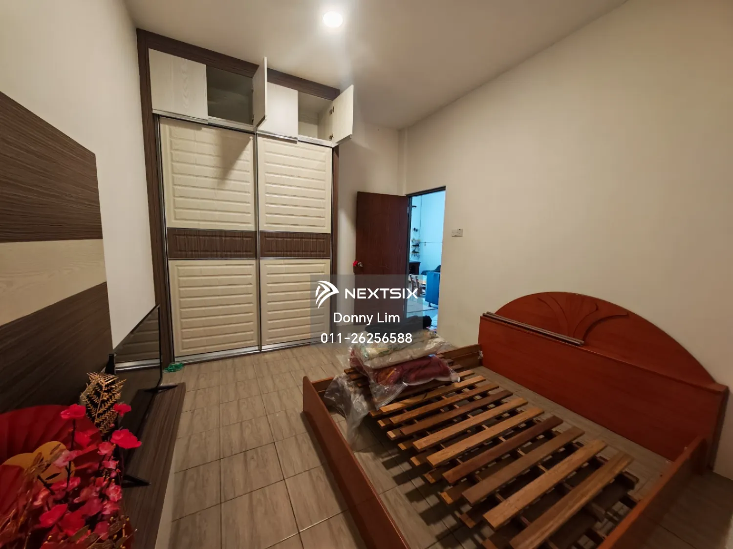 1-sty Terrace/Link House For Sale in Kota Samarahan Sarawak - Image 9