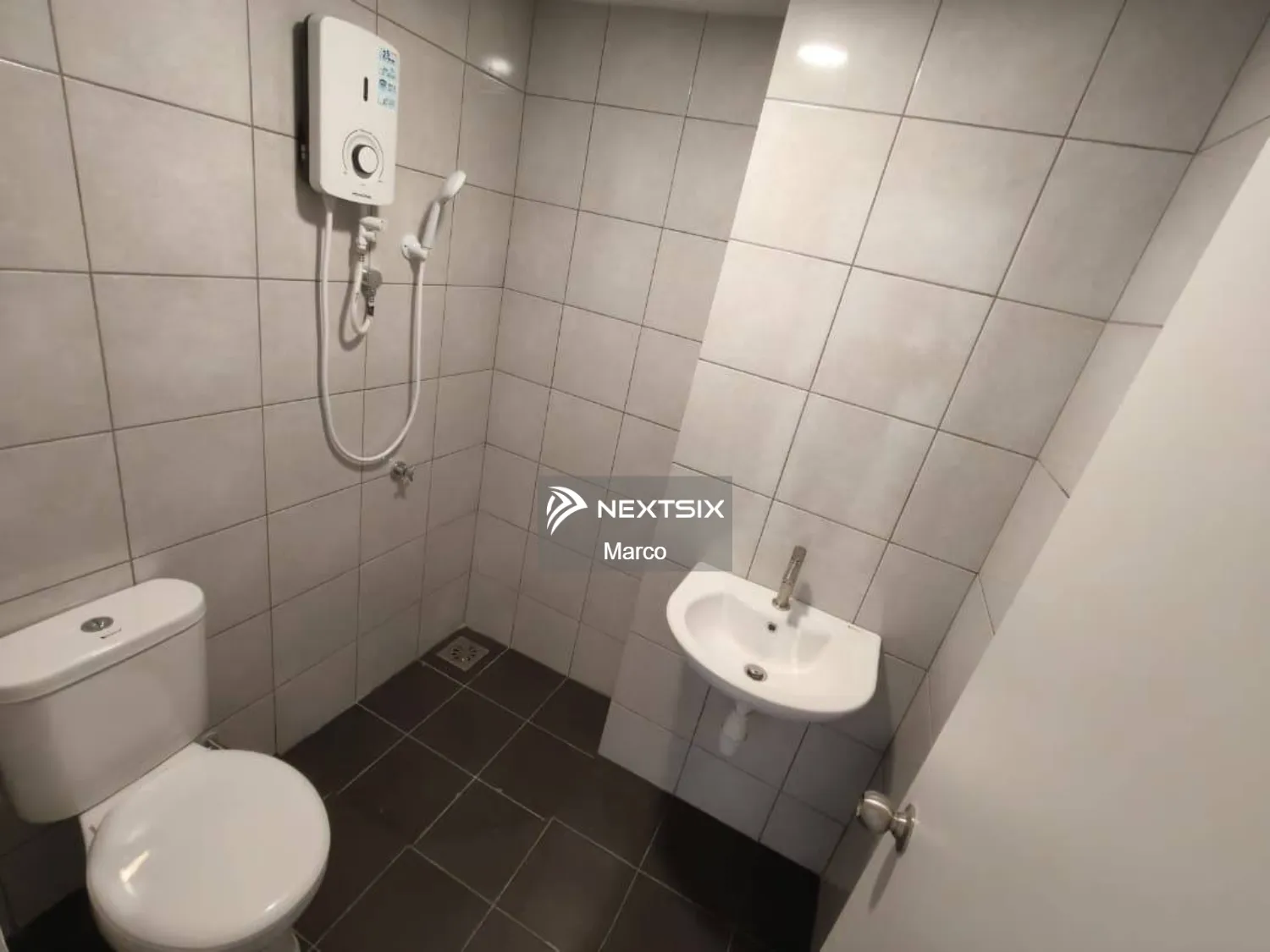 Serviced Residence For Sale in Setia Alam Selangor - Image 9