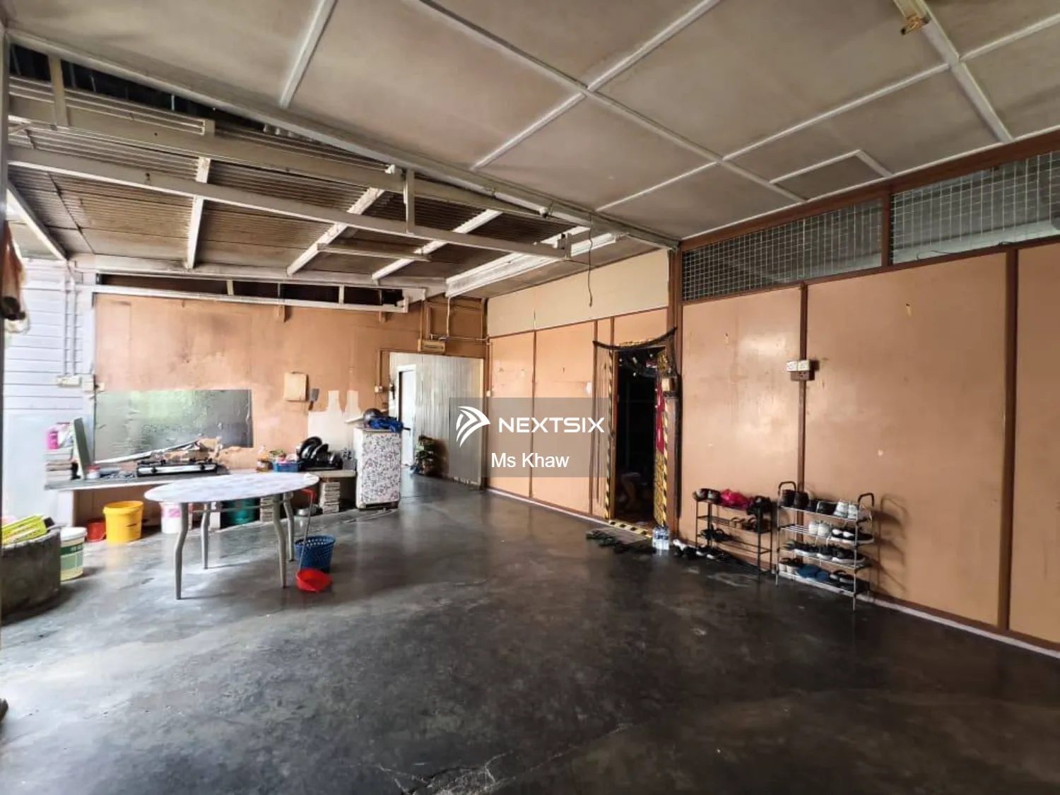 Bungalow For Sale in Pekan Nanas Johor - Image 3