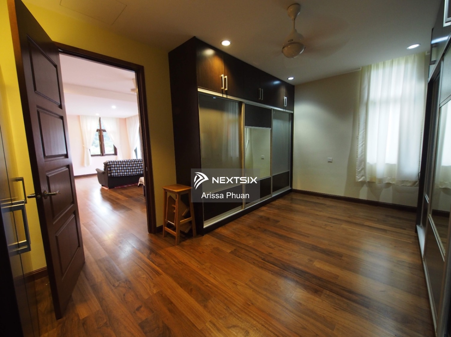 Bungalow For Rent in Batu Ferringhi Penang - Image 5