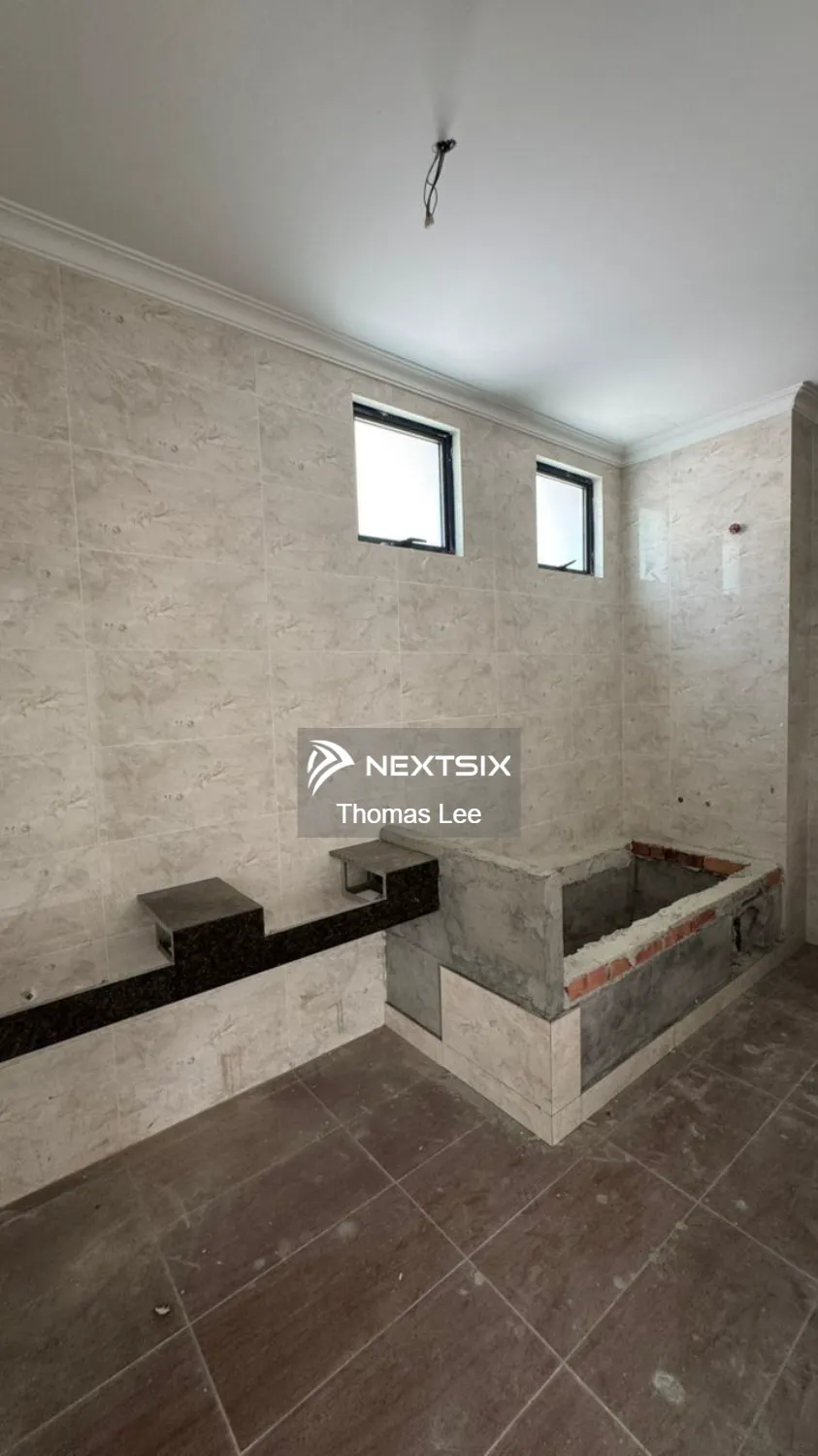 Bungalow For Sale in Johor Bahru Johor - Image 5