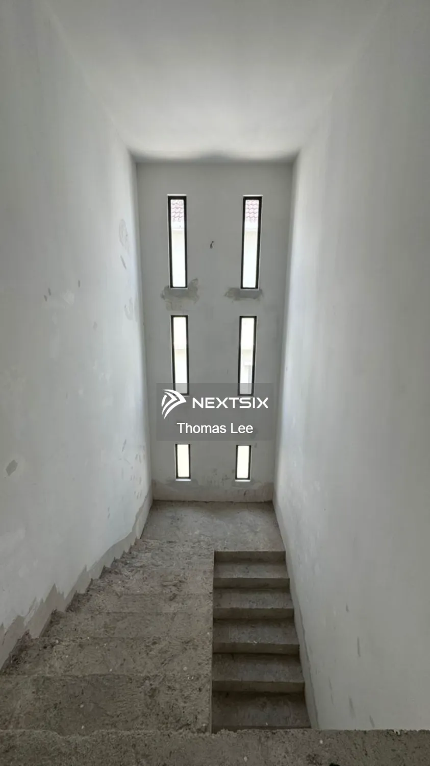 Bungalow For Sale in Johor Bahru Johor - Image 7