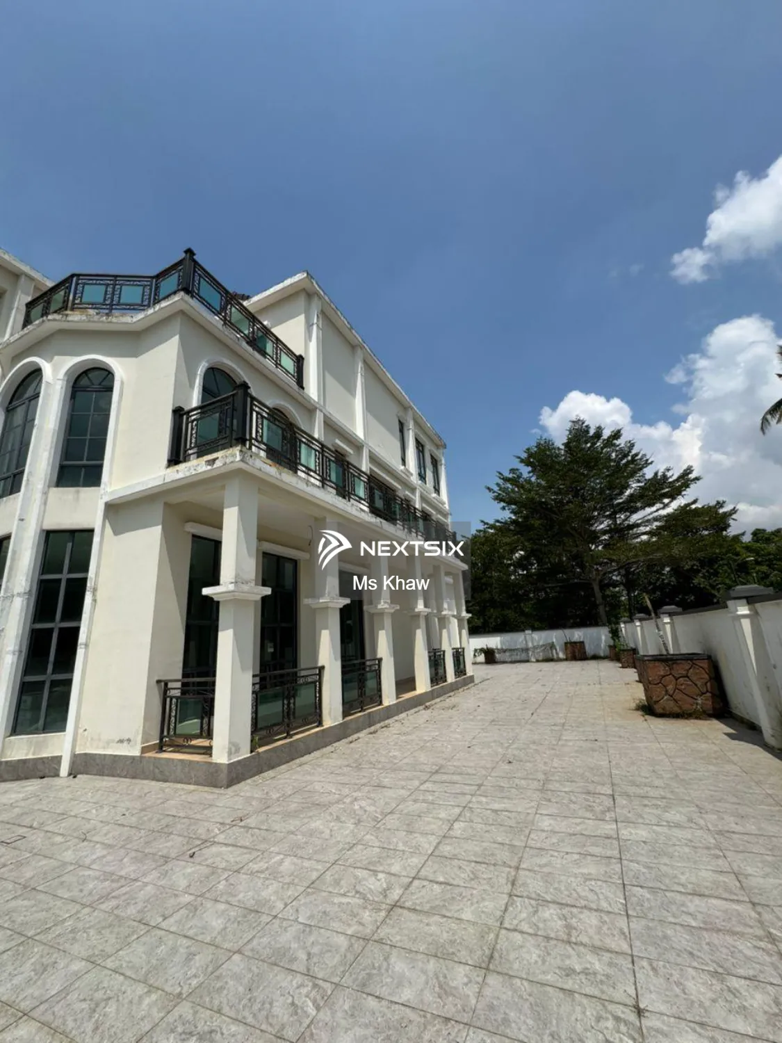 Bungalow For Sale in Johor Bahru Johor - Image 5