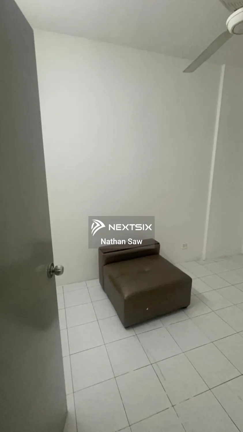 Apartment For Sale in Jelutong Penang - Image 4